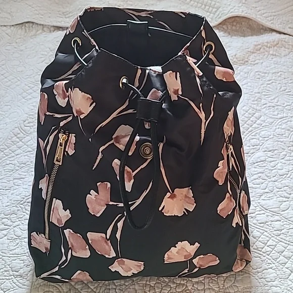 Drawstring Backpack - Picture 2 of 3